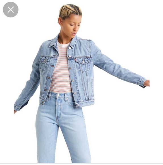 Levi's Jackets & Blazers - Levis Original Trucker Jacket - Size M